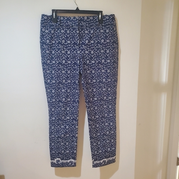 Loft Marisa Fit Skinny Pants in Navy Floral Print - Picture 3 of 11